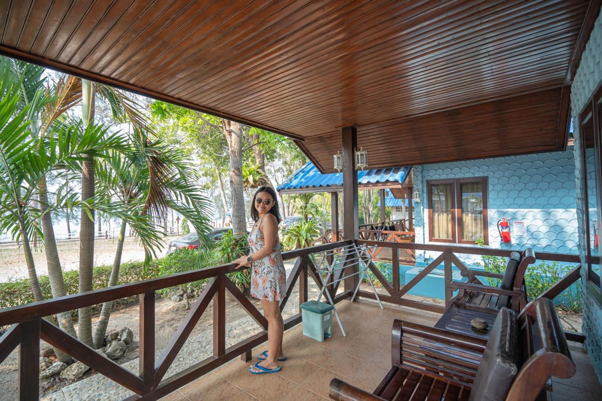 Rocky Point Resort Thap Sakae Phòng bức ảnh